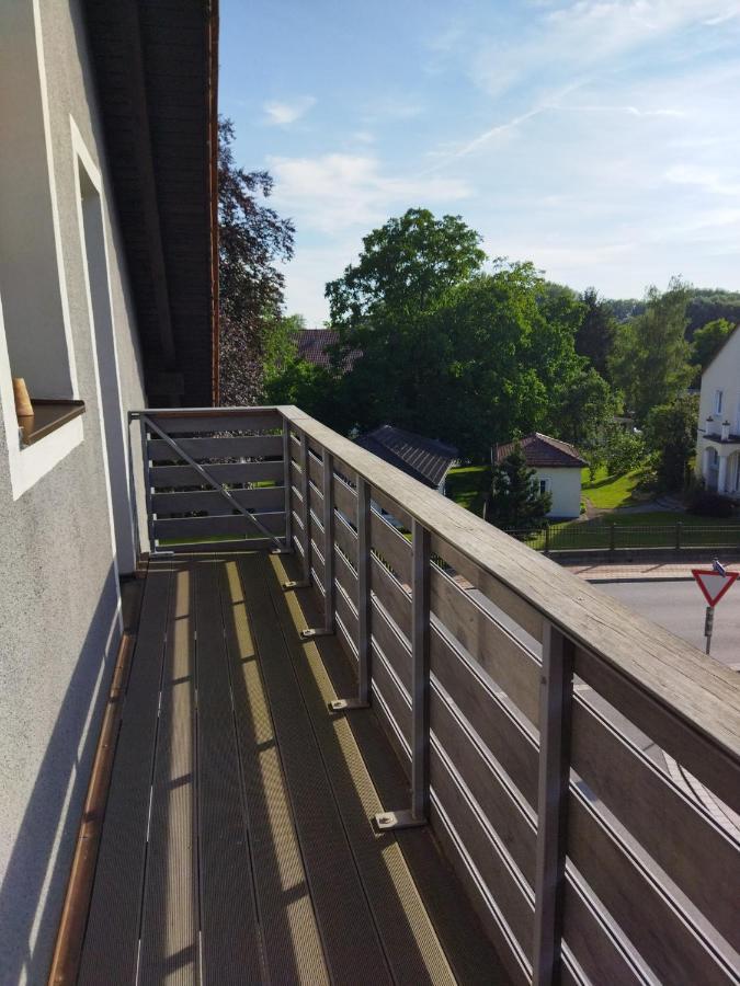 Aussergewoehnliche Atelierferienwohnung Mit Balkon An Der Donau Winzer Exteriér fotografie